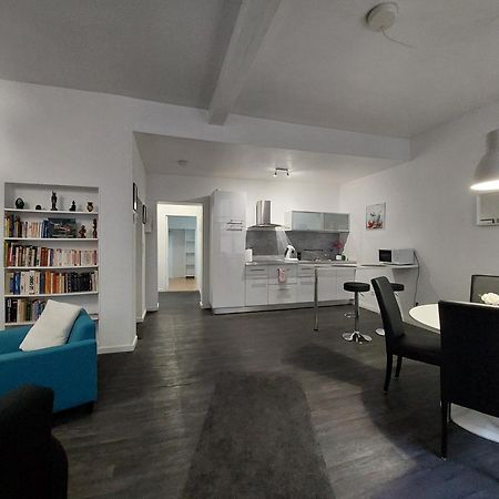 Le Fournirue T2 Apartment Metz Bagian luar foto