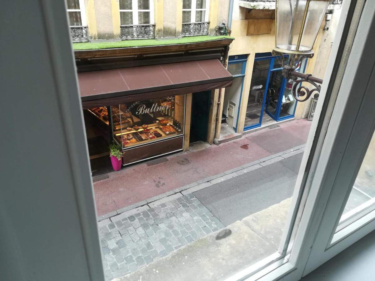 Le Fournirue T2 Apartment Metz Bagian luar foto