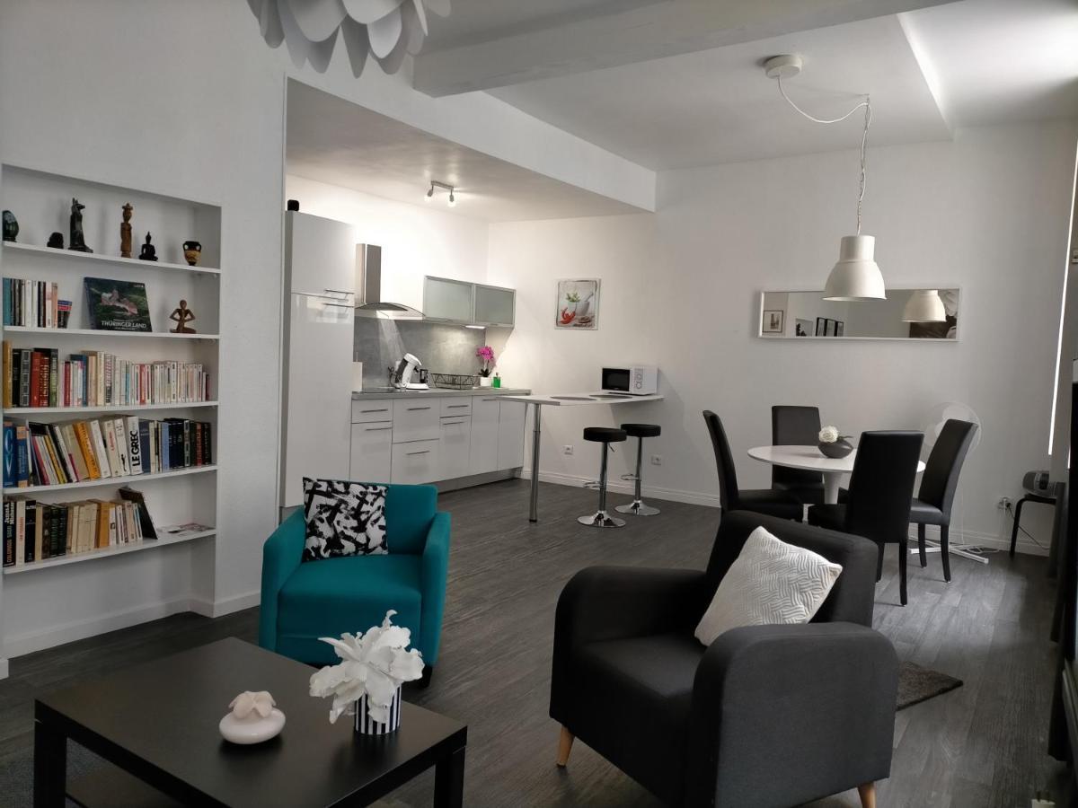 Le Fournirue T2 Apartment Metz Bagian luar foto
