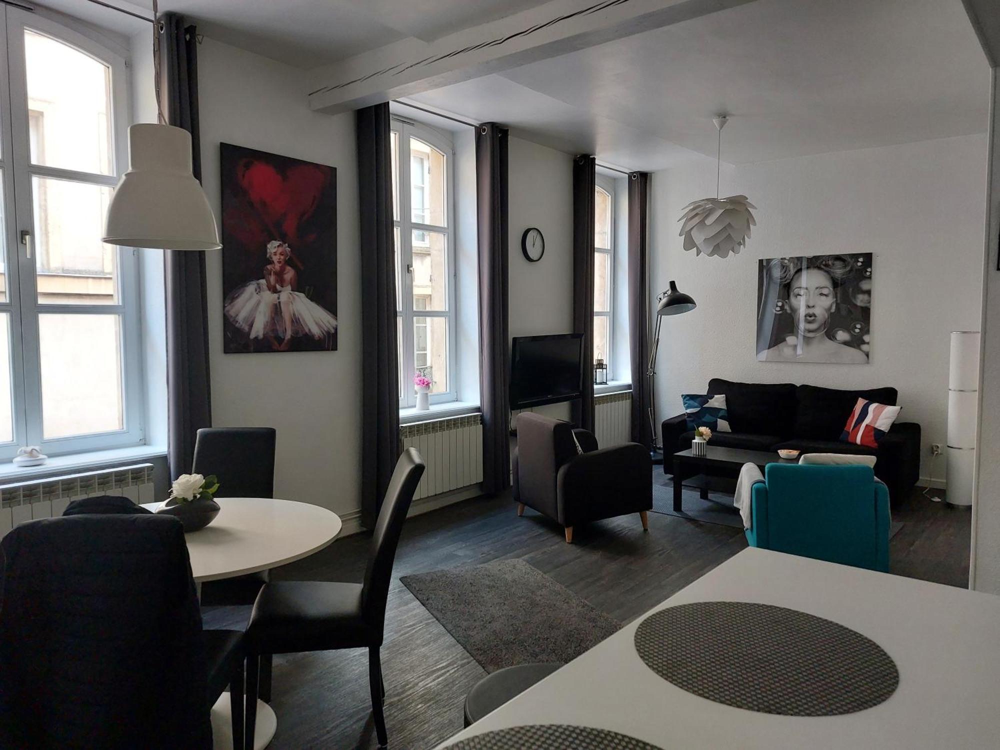 Le Fournirue T2 Apartment Metz Bagian luar foto